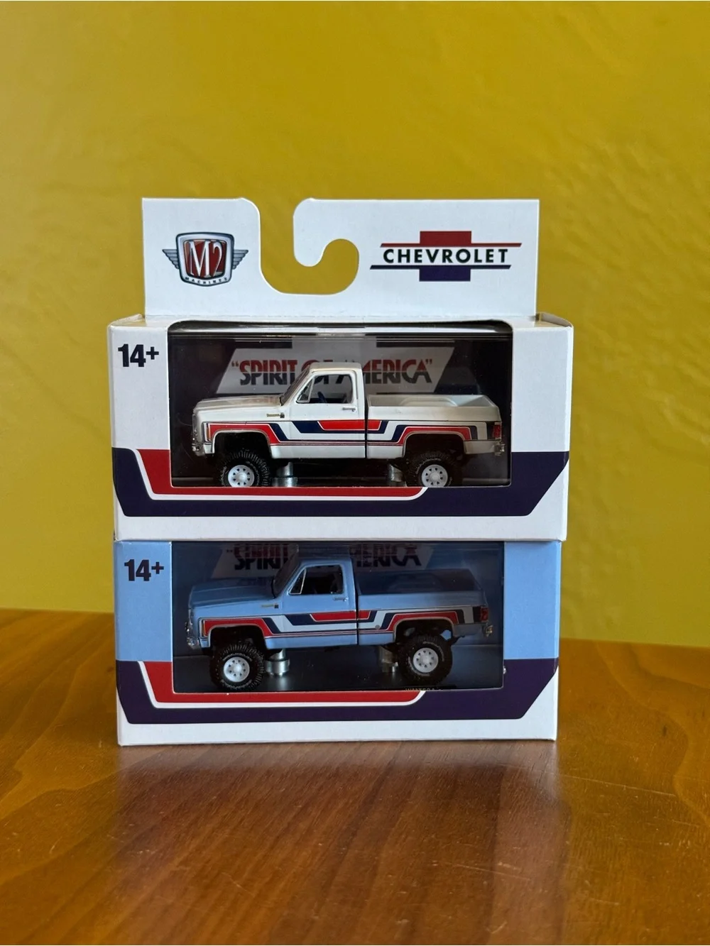 M2 Machines Chevrolet Spirit of America Diecast Pickup Trucks - White & Blue